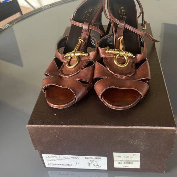 Brown Gucci hill used. - Picture 4 of 5
